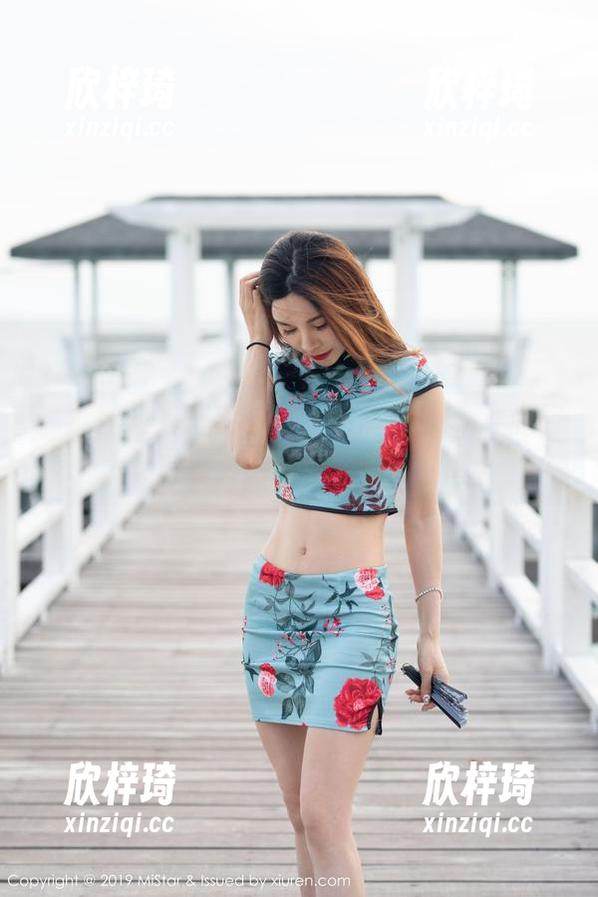 魅妍社 - 万万没想到，杨晨晨sugar的修女写真套图会让人如梦初醒